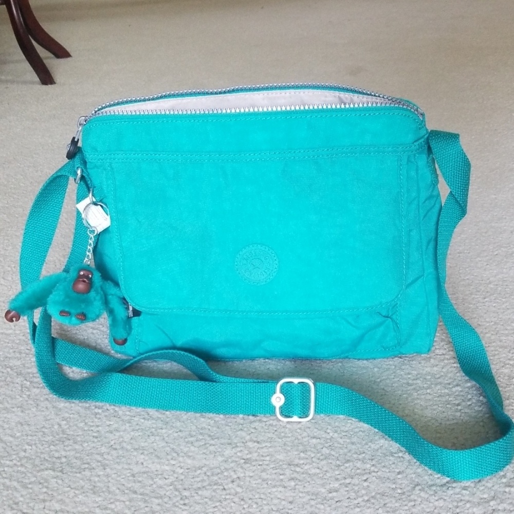 Kipling crossbody